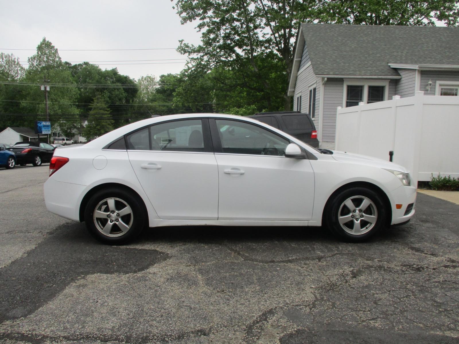 2012 WHITE Chevrolet Cruze (1G1PF5SC1C7) , AUTOMATIC transmission, located at 540a Delsea Drive, Sewell, NJ, 08080, (856) 589-6888, 39.752560, -75.111206 - Photo #9